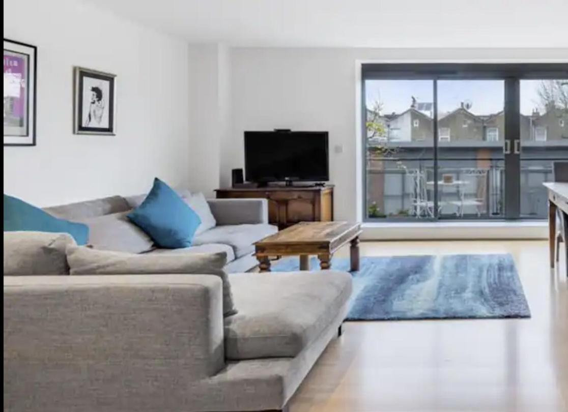 لندن Spacious, Bright And Modern Flat In Holloway المظهر الخارجي الصورة