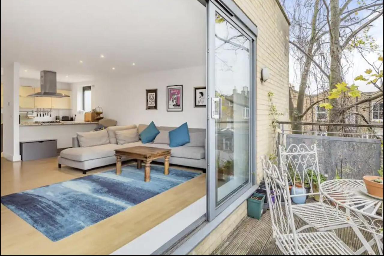 لندن Spacious, Bright And Modern Flat In Holloway المظهر الخارجي الصورة
